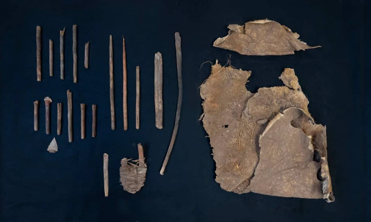 6,500-Year-Old Hunting Kit