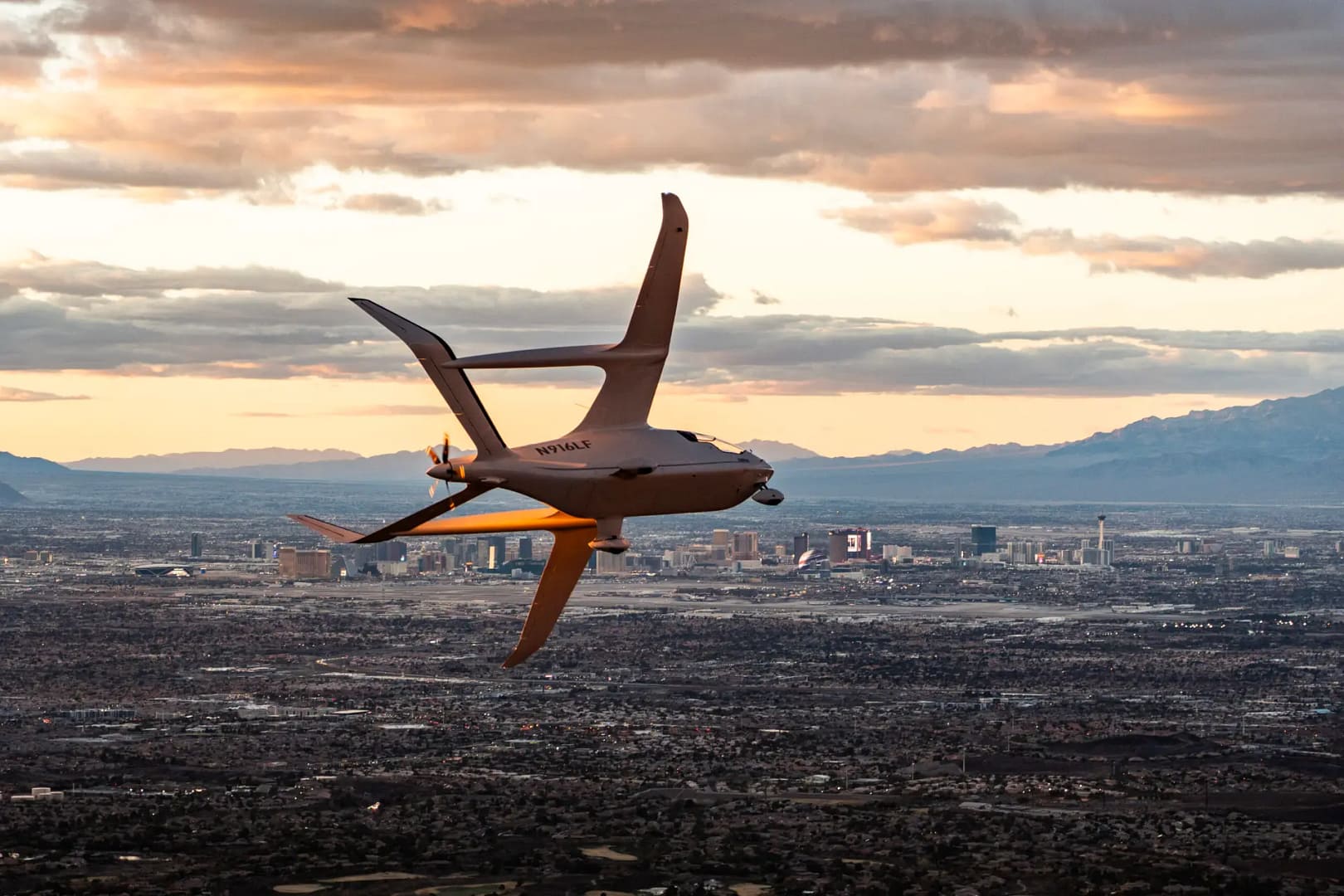 Beta’s CX300 electric aircraft