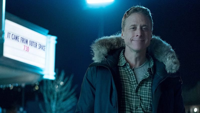 ‘Resident Alien’ on Netflix blends comedy, drama and mystery